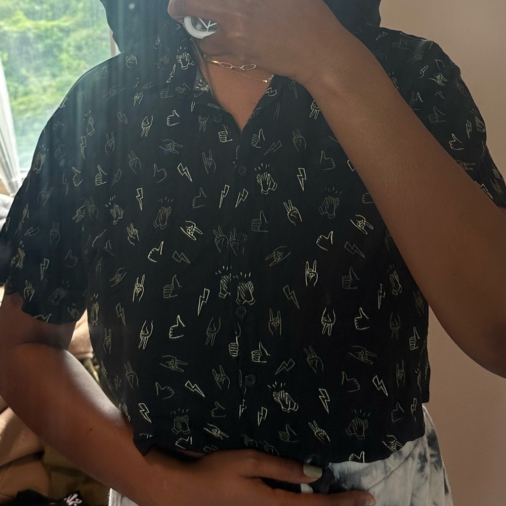 Cropped Button Up
